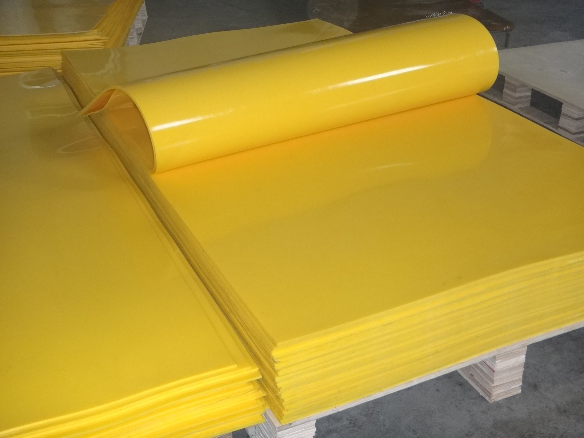 POLYURETHANE SHEET – PT Sumi Agung Sejahtera